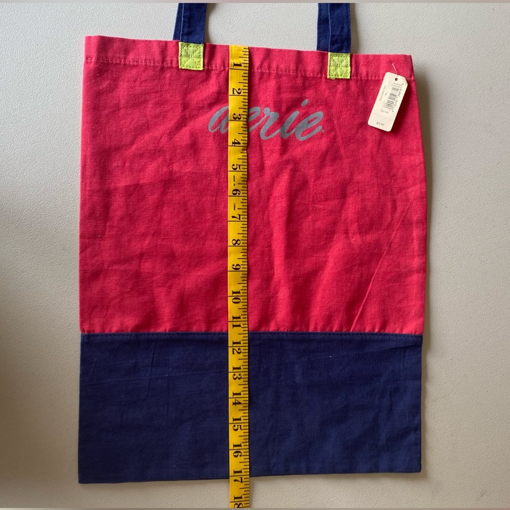 NWT Aerie (American Eagle) Red and Blue Book Tote- One Size - Picture 7 of 8